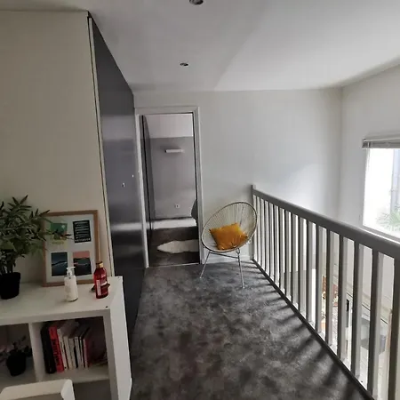 Nice Apartment Bordeaux With Terrace * Бордо