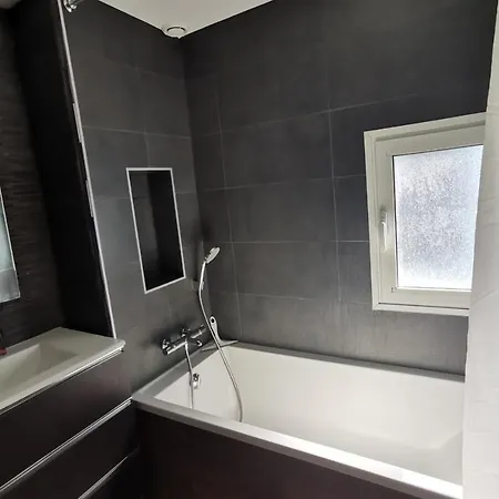 Nice Apartment Bordeaux With Terrace Апартаменты *